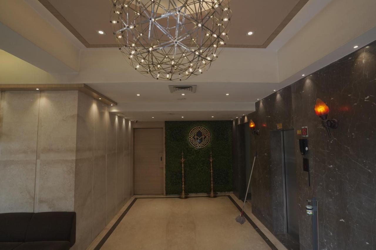 Hotel Mathoshree Тхане Экстерьер фото